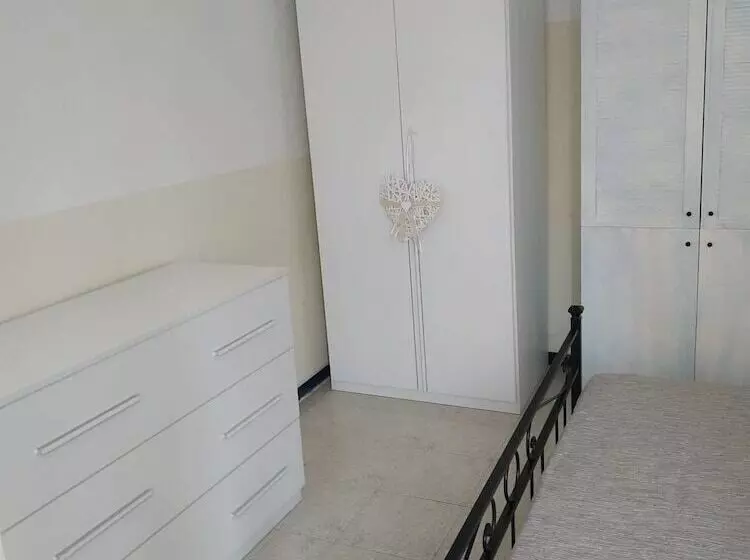 B&b Carmela