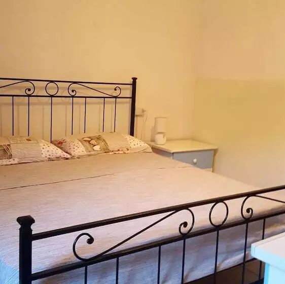 B&b Carmela