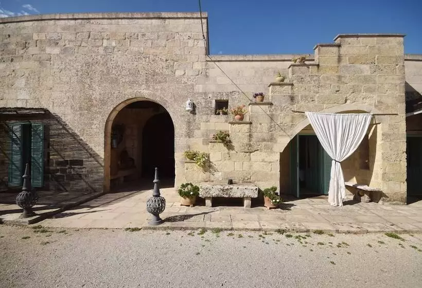 ベッドアンドブレックファースト Masseria Le Pezzate