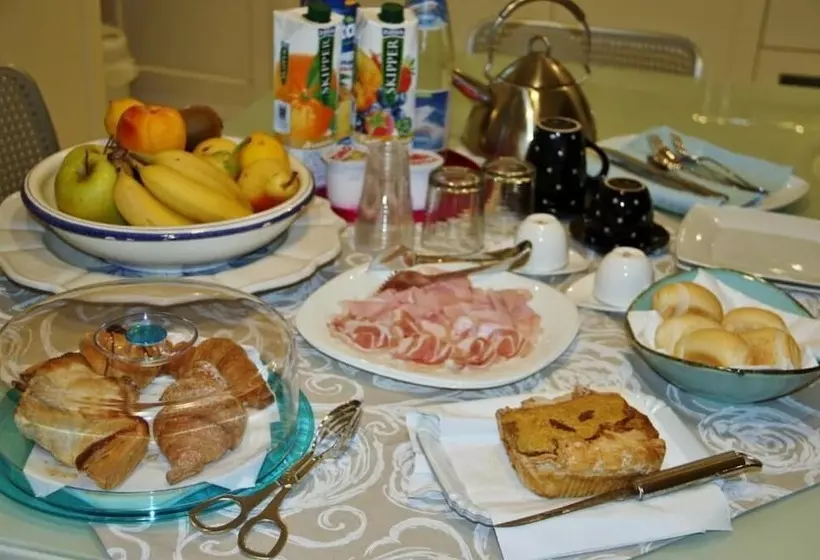 Aamiaismajoitus (B&B) Villetta Il Glicine