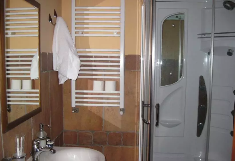 Hotelli Villa Renna Ex Casina Cancellieri