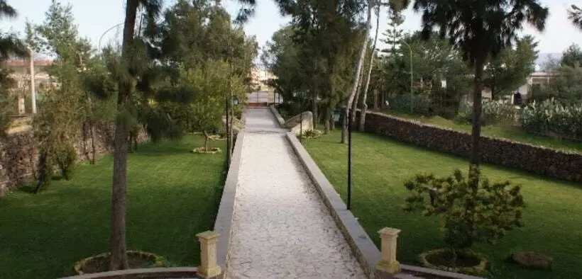 Hotelli Villa Renna Ex Casina Cancellieri