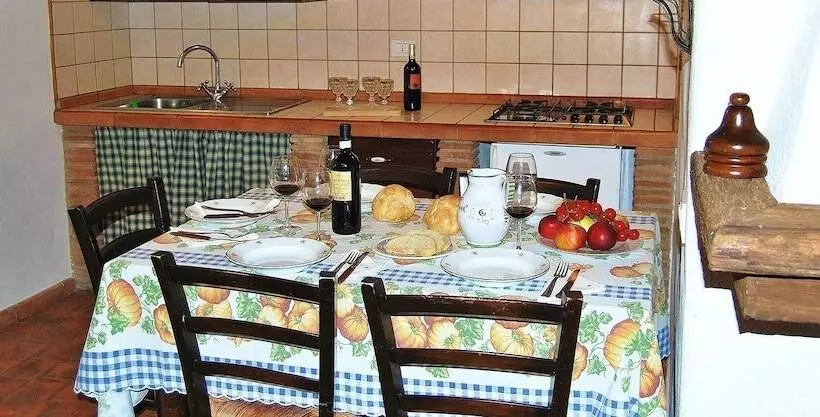 田舎風ホテル Agriturismo Poggio Porsenna