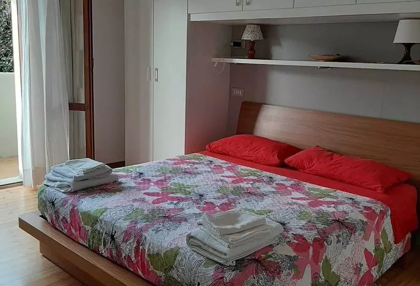 ペンション Alloggio Il Giglio