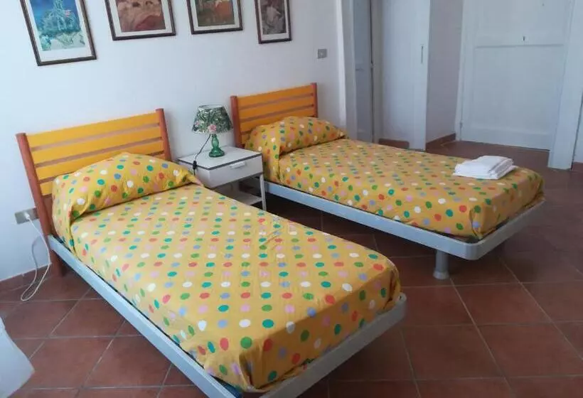 ペンション La Casa Di Astrea