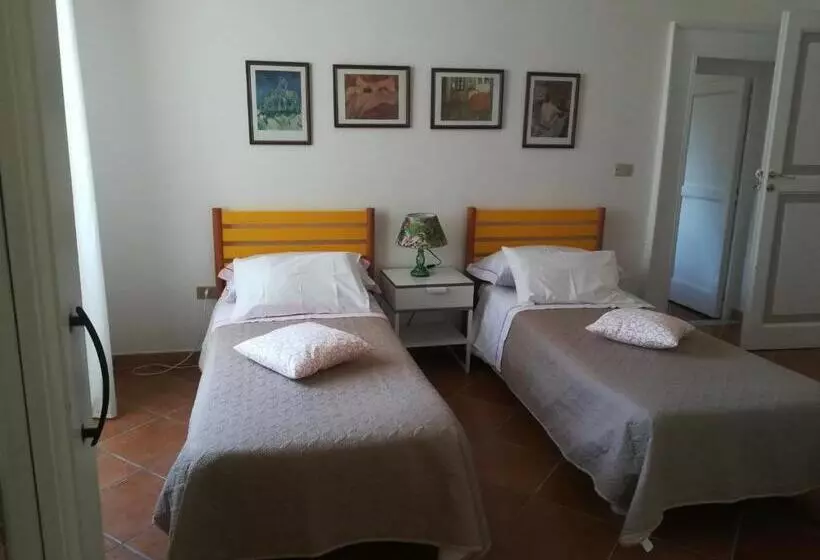 ペンション La Casa Di Astrea