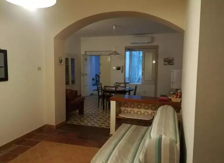 ペンション La Casa Di Astrea