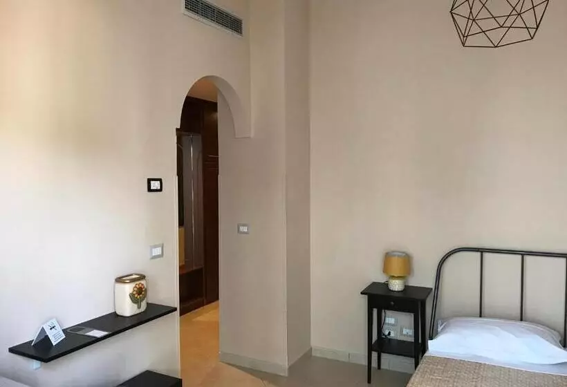 تختخواب و صبحانه Le Camere Di Rosanna