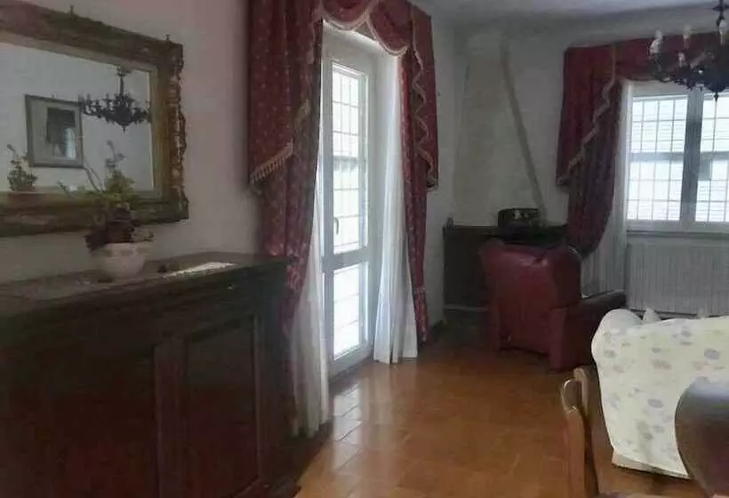 ベッドアンドブレックファースト Villa Meravigliosa Apartments   Nettuno   Nature & Sea Retreat