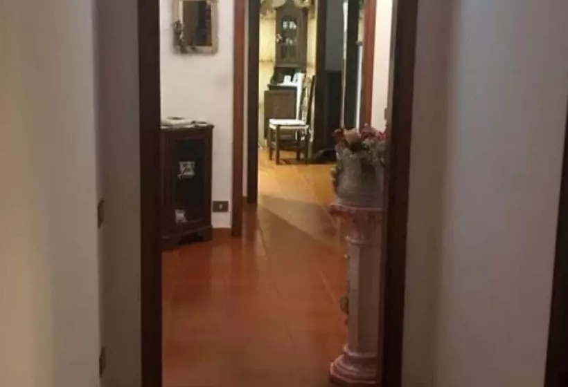 ベッドアンドブレックファースト Villa Meravigliosa Apartments   Nettuno   Nature & Sea Retreat