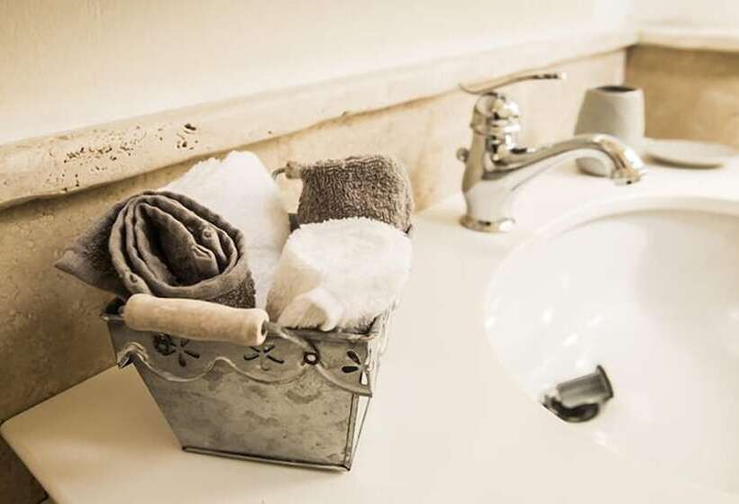 Corte Di Bonifacio Typical B&b