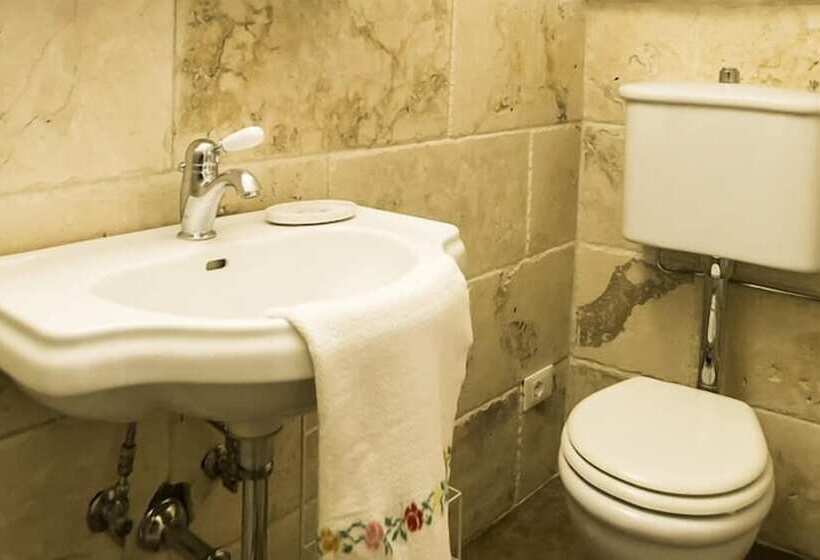 Corte Di Bonifacio Typical B&b