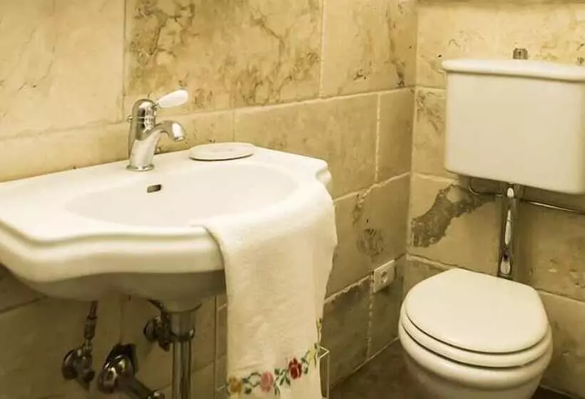 Corte Di Bonifacio Typical B&b