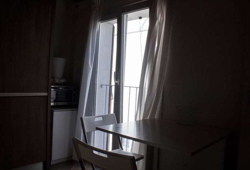 Eden Lilli   B & B Cartoceto