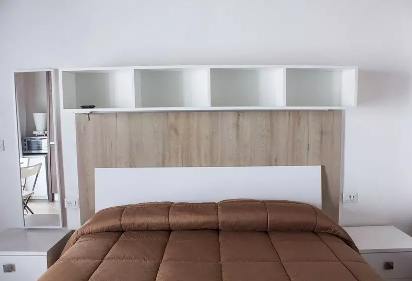 Eden Lilli   B & B Cartoceto