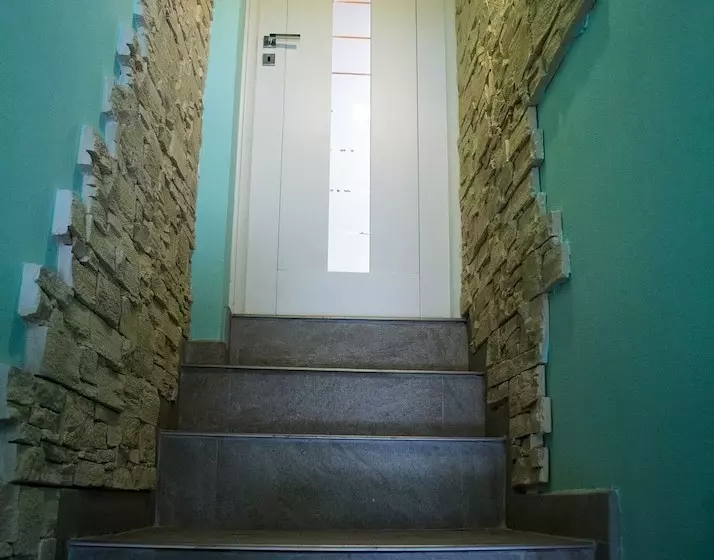 Eden Lilli   B & B Cartoceto