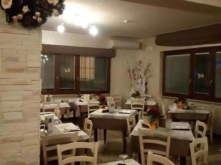 Hostelli Al Borgo   Trattoria Con Alloggio
