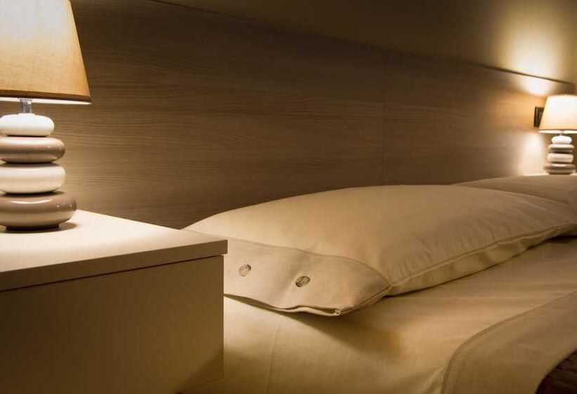 فندق فئة نجمة واحدة Al Borgo Trattoria Con Alloggio