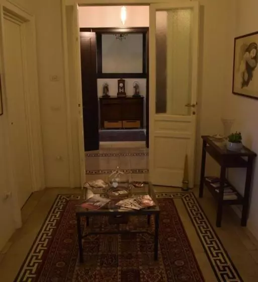 پانسیون Residenza Santa Lù B&b