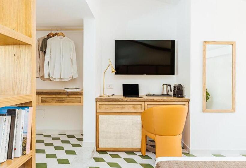 ペンション Sorrentovibes   Boutique Suites 186