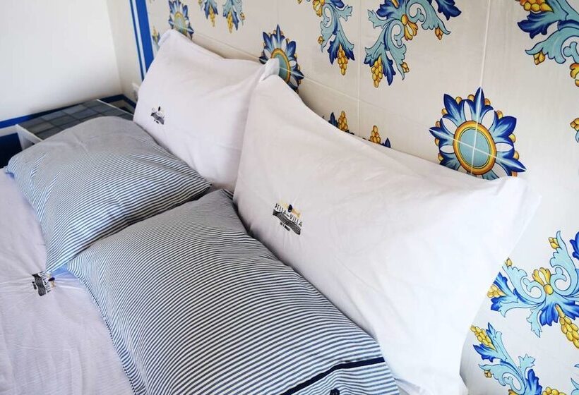 ベッドアンドブレックファースト Bella Villa