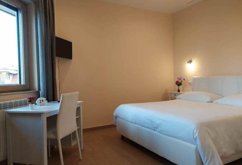 تختخواب و صبحانه Croce Nivera