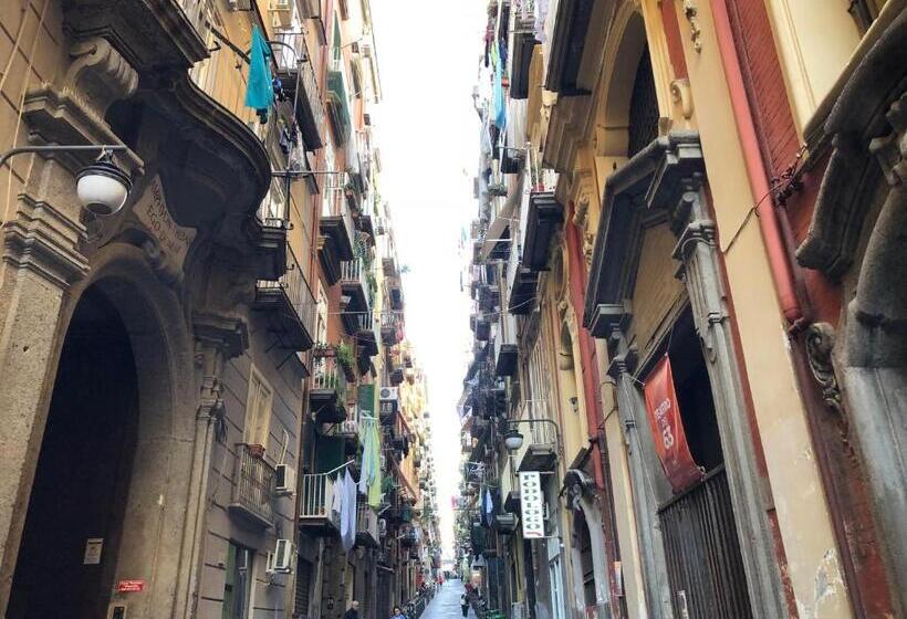 تختخواب و صبحانه Palazzo Majorana