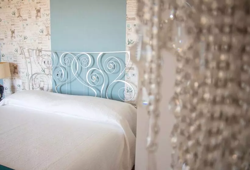 Aamiaismajoitus (B&B) Villa Paola