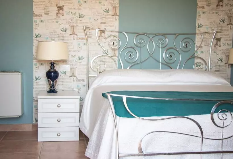 Aamiaismajoitus (B&B) Villa Paola