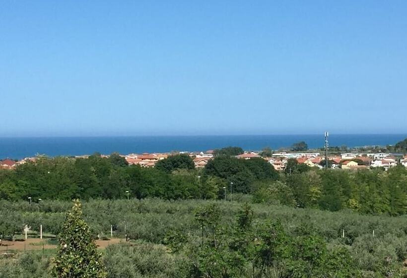 تختخواب و صبحانه Villa Paola