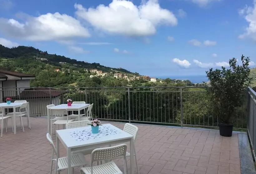 Aamiaismajoitus (B&B) Vista D Amare