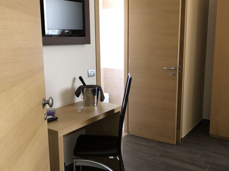 בית מלון כפרי El Sombrero