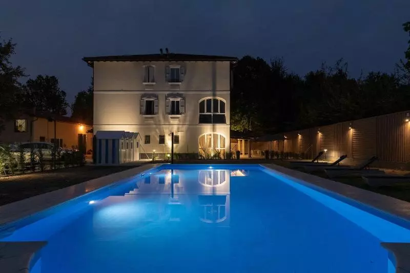Hotelli Villa Petra
