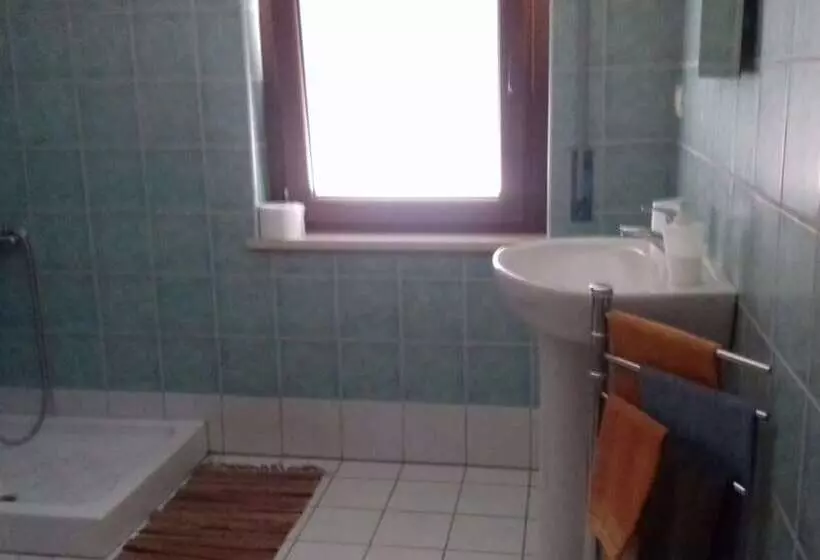 پانسیون Le Villette