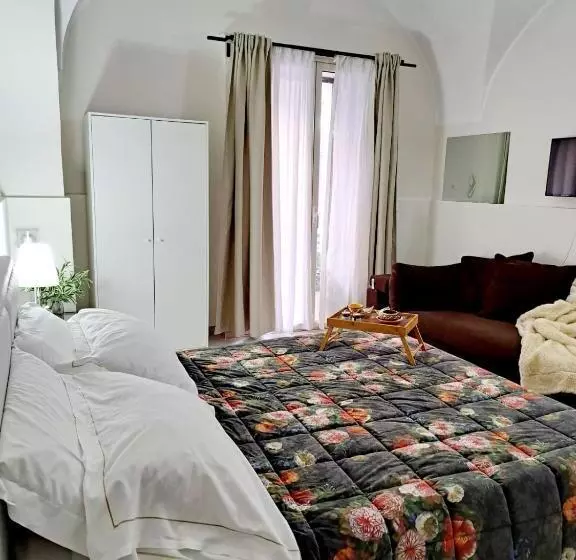 پانسیون Scuto Home