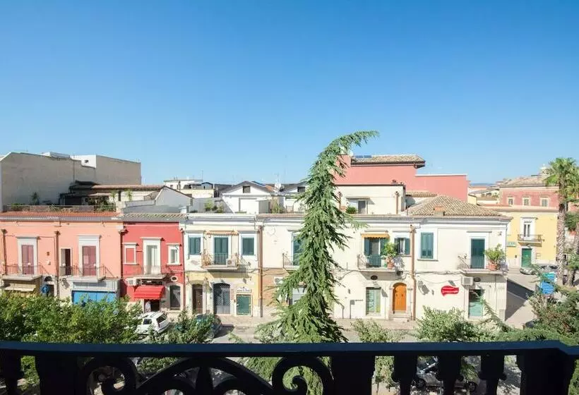 Majatalo Suites And Apartment