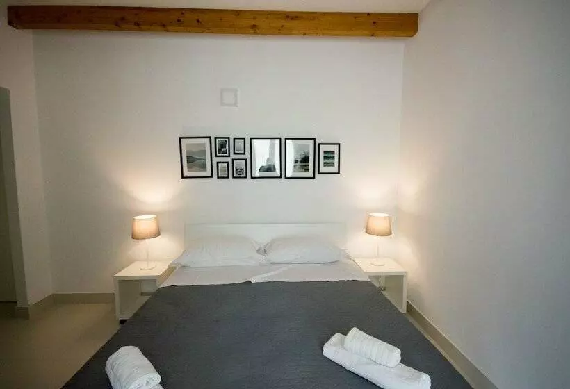 Majatalo Suites And Apartment