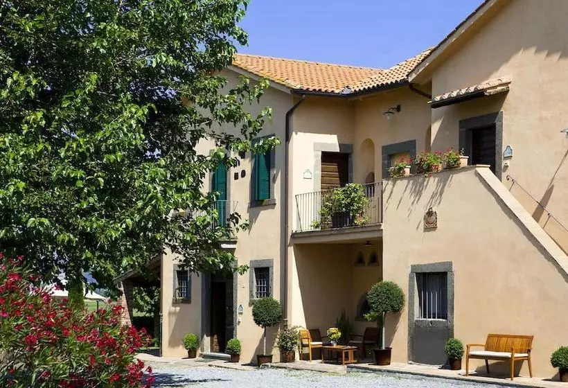Agriturismo Ferento E Il Castagno
