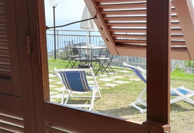 مبيت وإفطار Antemare