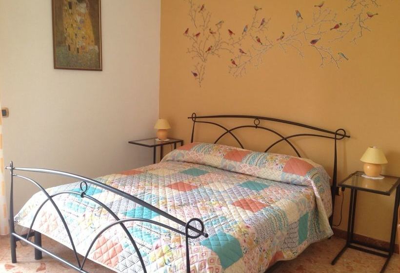 تختخواب و صبحانه Chiavi Antiche