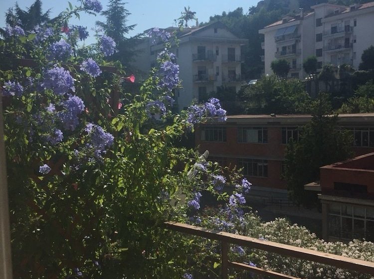 تختخواب و صبحانه Chiavi Antiche