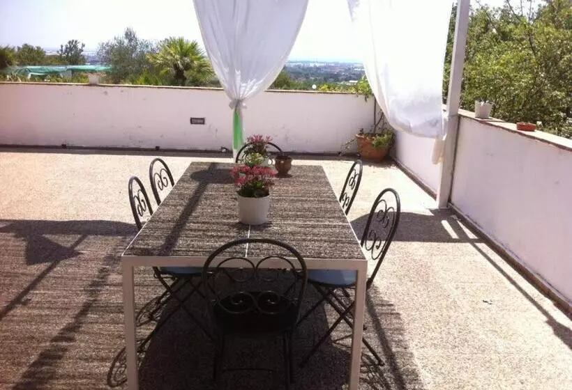 Aamiaismajoitus (B&B) La Dimora Dei 5 Sensi