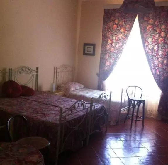 Aamiaismajoitus (B&B) La Dimora Dei 5 Sensi