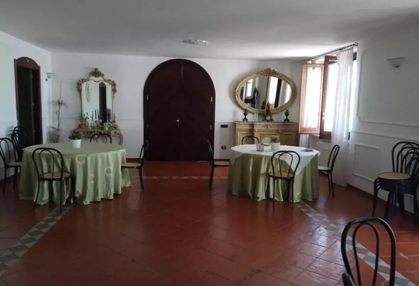 Aamiaismajoitus (B&B) La Dimora Dei 5 Sensi