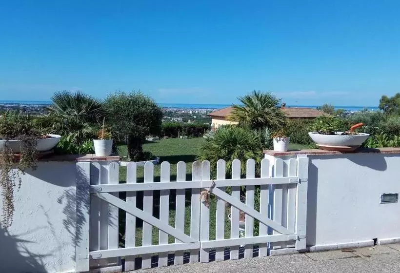 Aamiaismajoitus (B&B) La Dimora Dei 5 Sensi