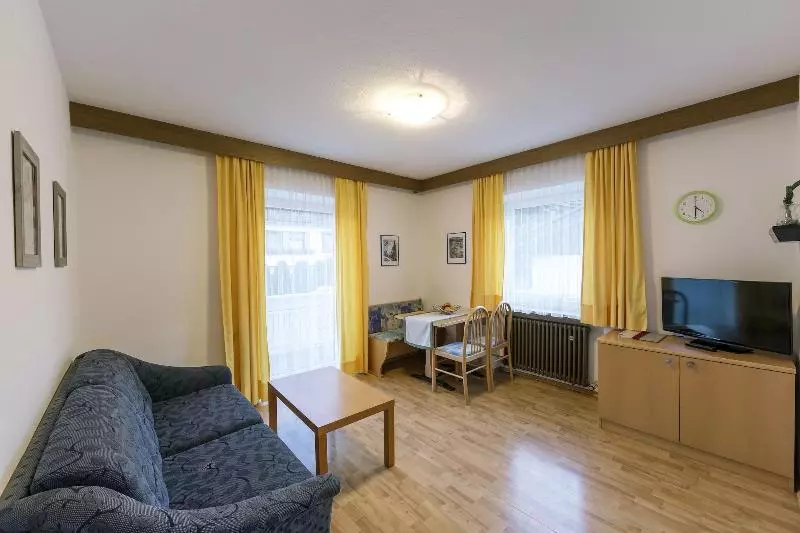 هتل Appartments Schönblick