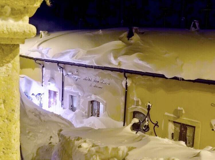 فندق Archi Del Sole & San Rocco