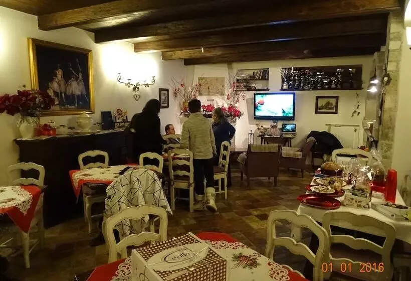 ホテル Archi Del Sole & San Rocco