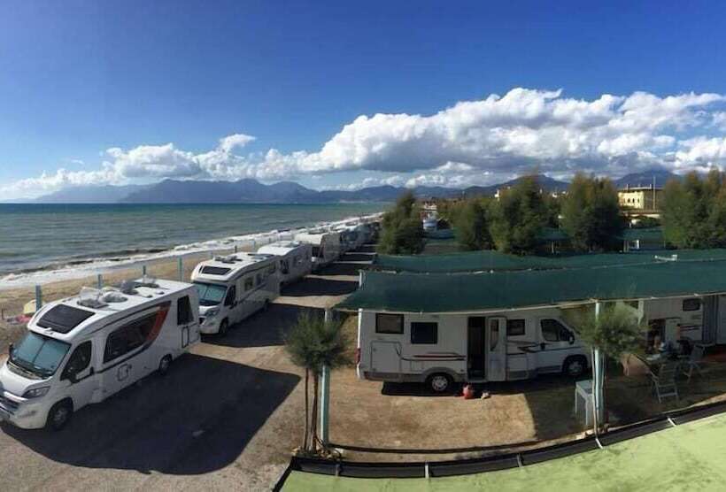 Otel Camping Lido Di Salerno