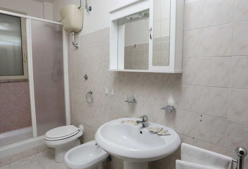 Otel Camping Lido Di Salerno